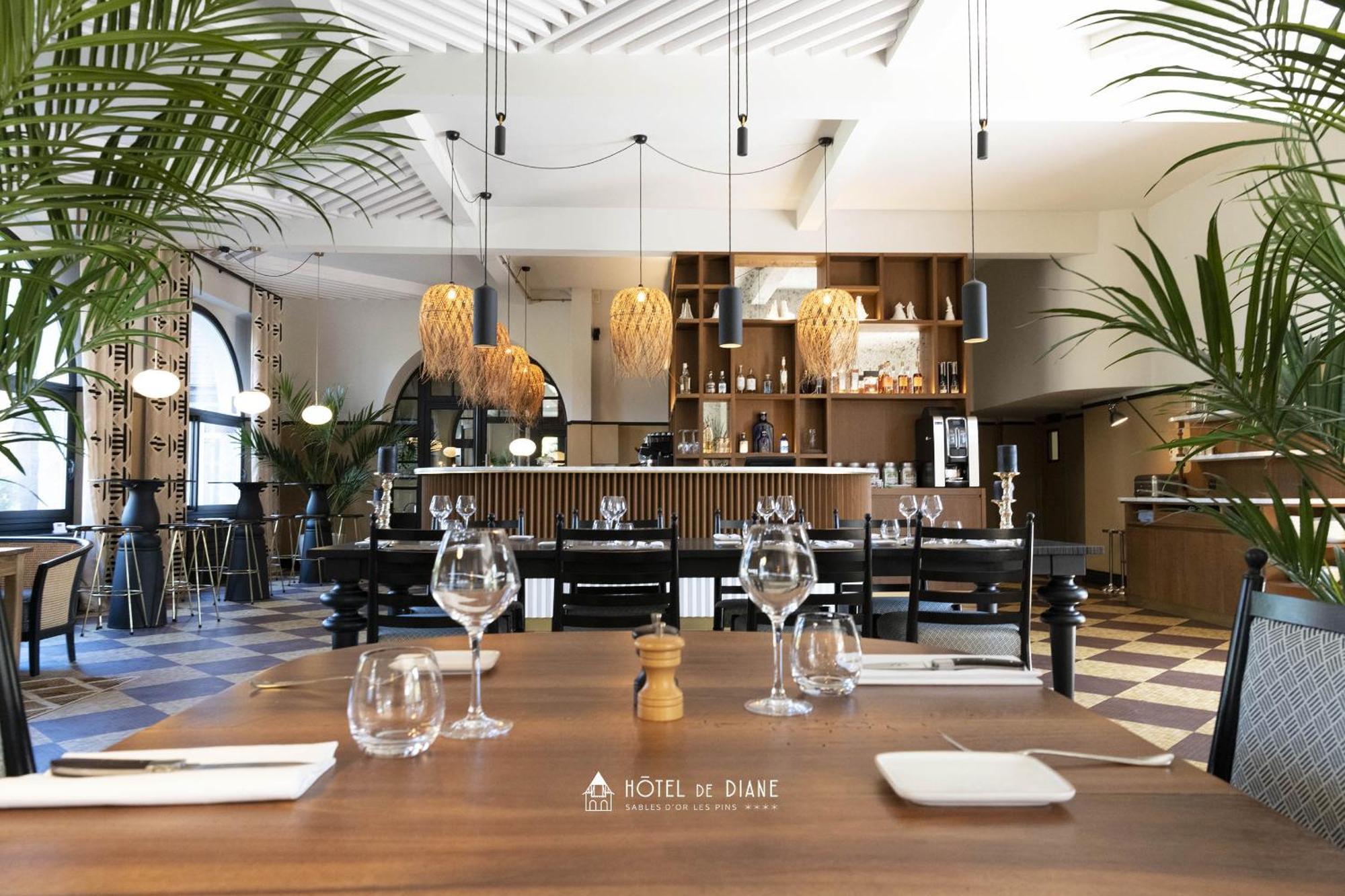 黛安酒店 Sables-dʼOr-les-Pins 外观 照片